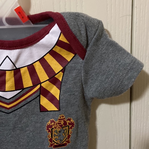Harry Potter Grey Onesie - Picture 5 of 7